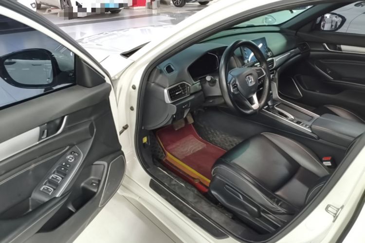 Used Honda Inspire 2022 260TURBO Elegant Edition Driver Seat