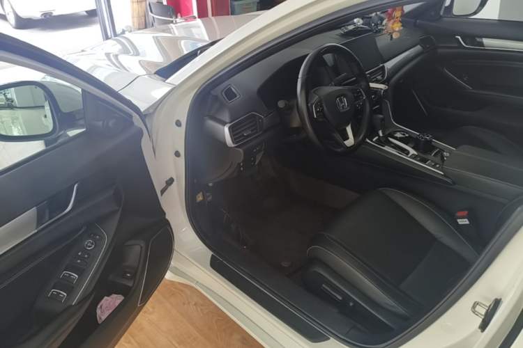 Used Honda Inspire 2022 260TURBO Elegant Edition Driver Seat