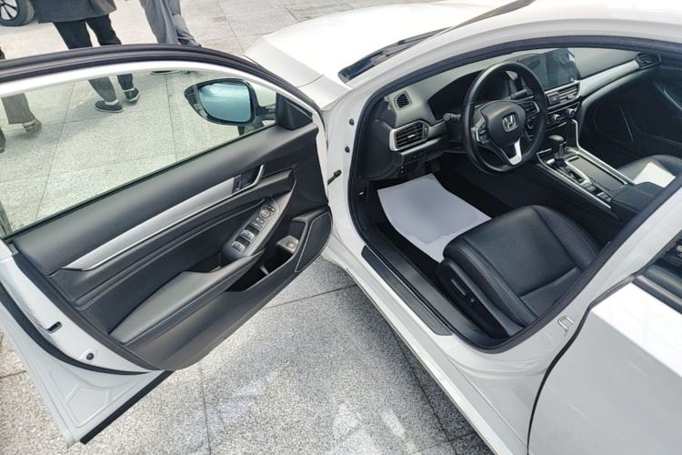 Used Honda Inspire 2022 260TURBO Elegant Edition Driver Seat