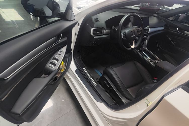 Used Honda Inspire 2022 260TURBO Elegant Edition Driver Seat
