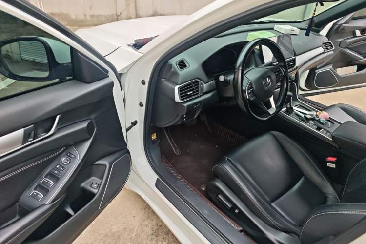 Used Honda Inspire 2022 260TURBO Elegant Edition Driver Seat
