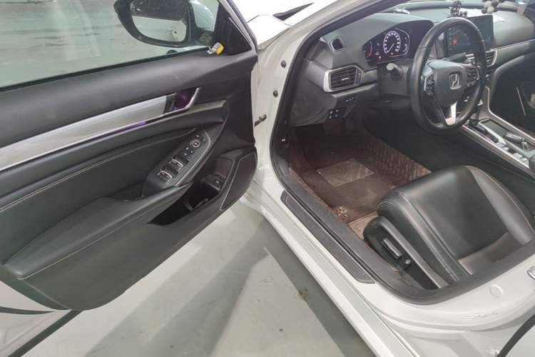 Used Honda Inspire 2022 260TURBO Elegant Edition Driver Seat
