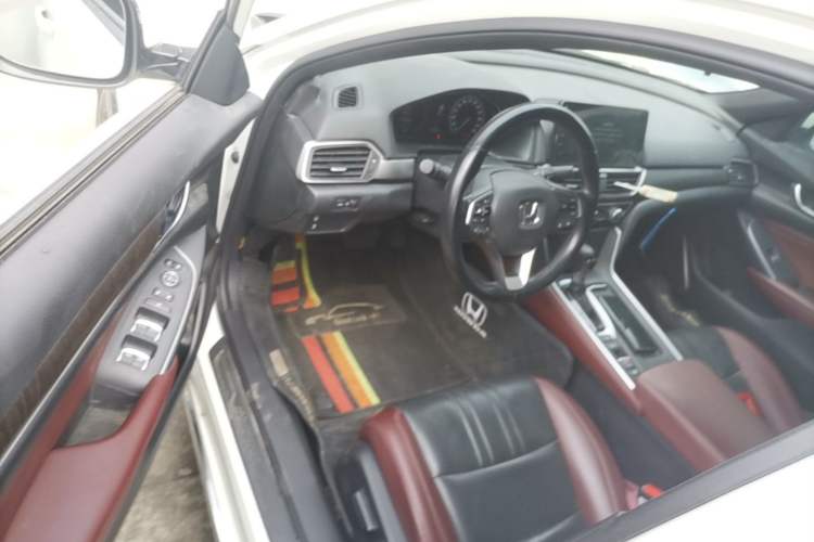 Used Honda Inspire 2022 260TURBO Elegant Edition Driver Seat
