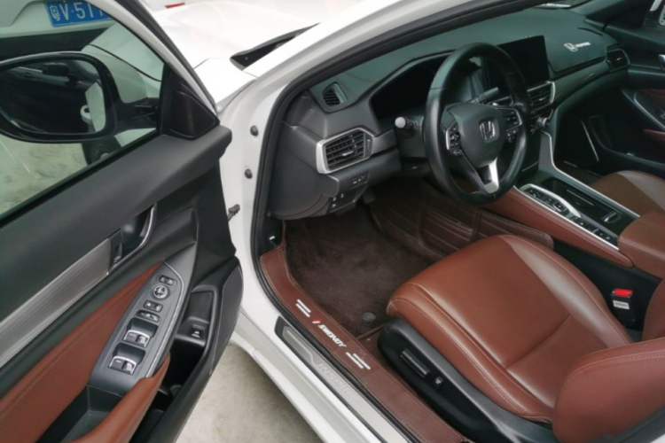 Used Honda Inspire 2022 Lingpai Hybrid 2.0L Pure Elegant Edition Driver Seat