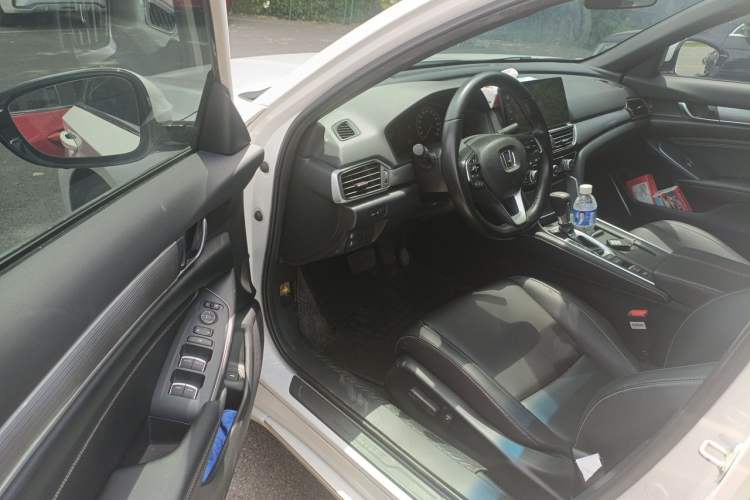 Used Honda Inspire 2022 260TURBO Elegant Edition Driver Seat