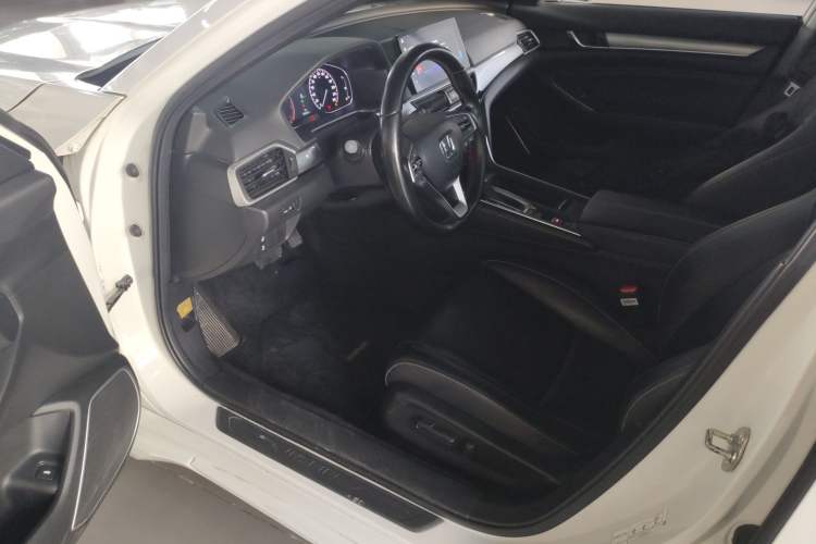 Used Honda Inspire 2022 260TURBO Elegant Edition Driver Seat