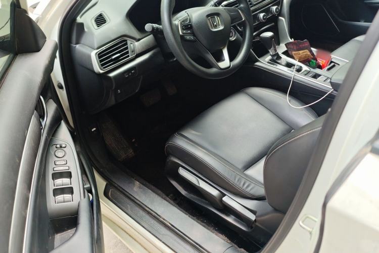 Used Honda Inspire 2022 260TURBO Elegant Edition Driver Seat