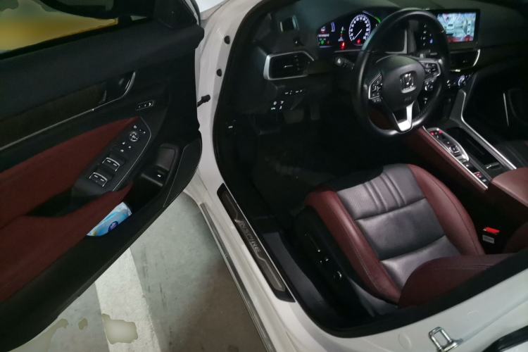 Used Honda Inspire 2022 Xing·Hybrid 2.0L Pure Edition Driver Seat
