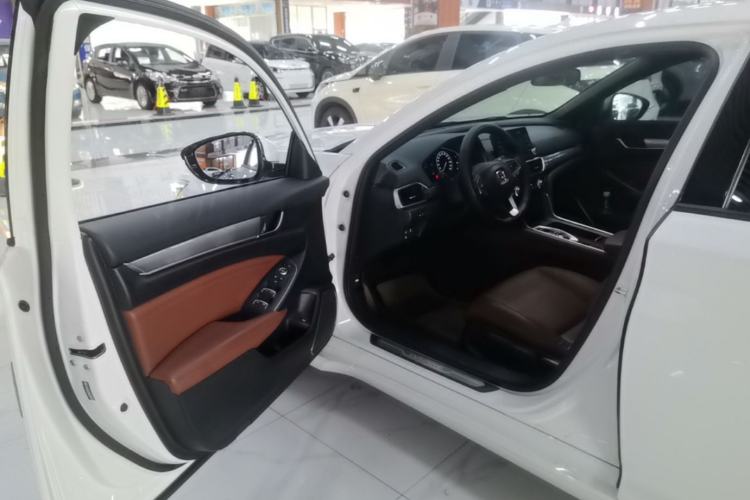 Used Honda Inspire 2022 Rui Hybrid 2.0L Jingzhi Edition Driver Seat