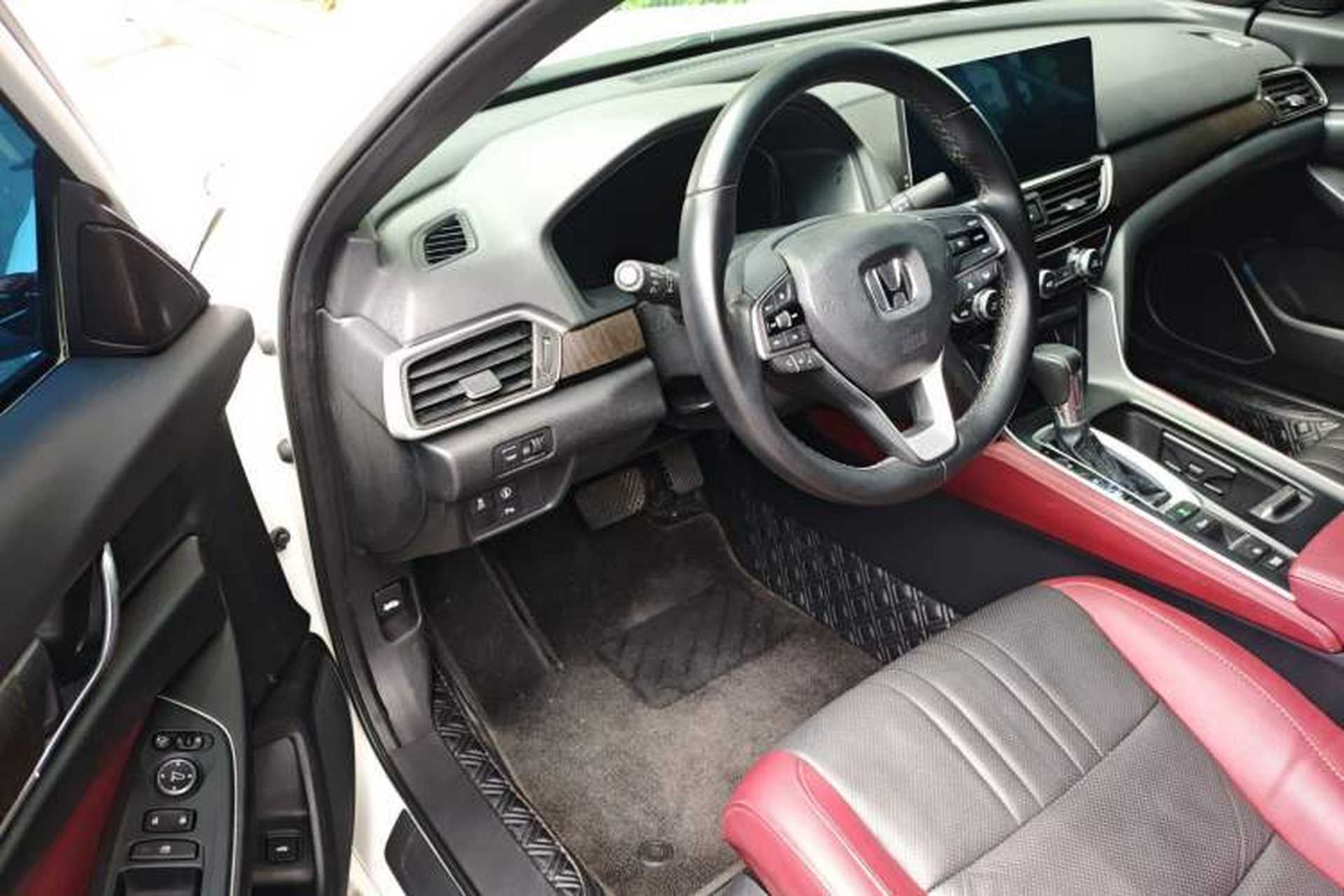 Used Honda Inspire 2022 260TURBO Elegant Edition Driver Seat