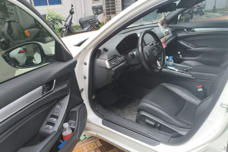 Used Honda Inspire 2022 260TURBO Elegant Edition Driver Seat