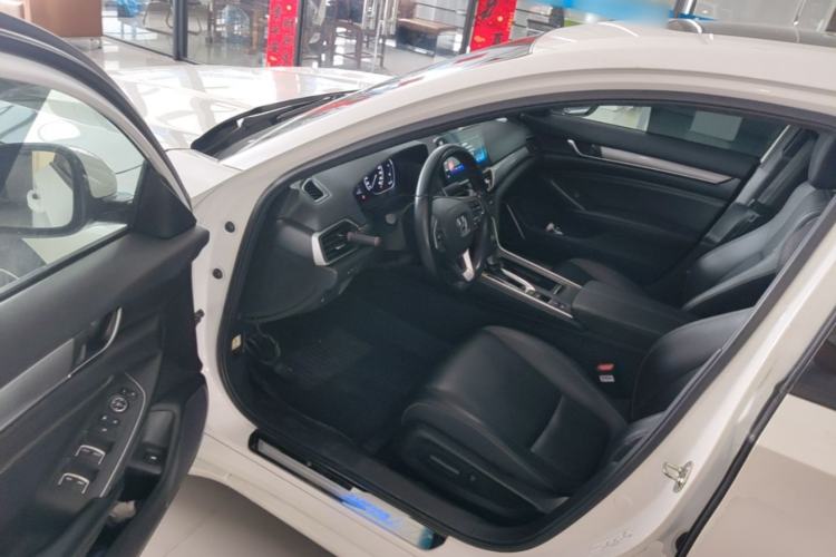 Used Honda Inspire 2022 260TURBO Elegant Edition Driver Seat