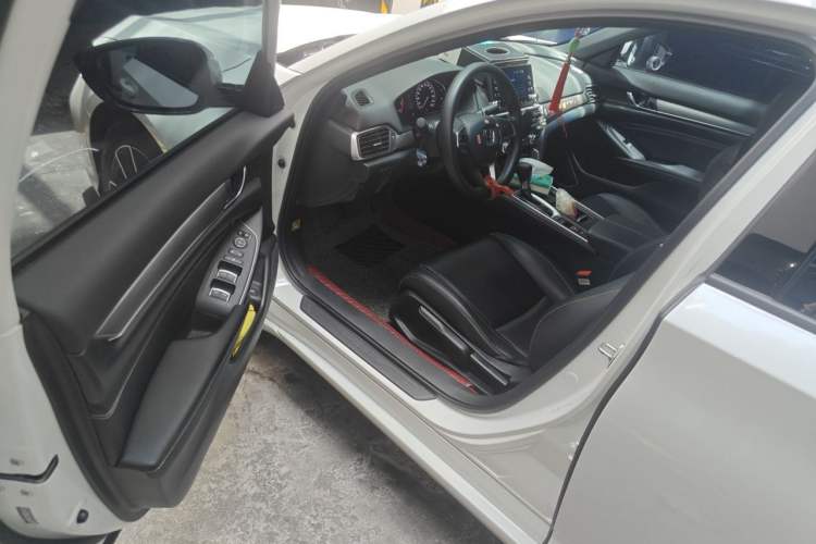 Used Honda Inspire 2022 260TURBO Elegant Edition Driver Seat