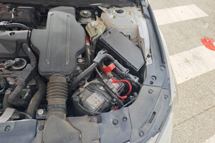 Used Honda Inspire 2022 Xing·Hybrid 2.0L Pure Edition Engine Bay Left