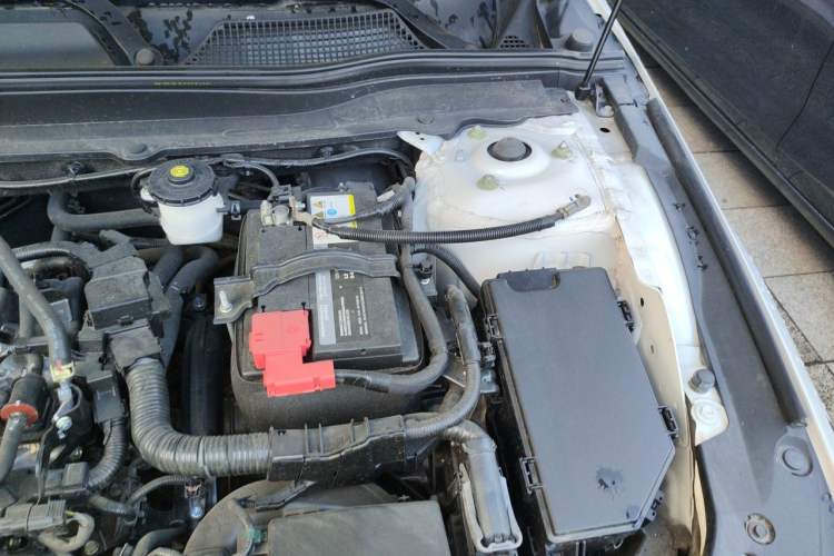 Used Honda Inspire 2022 260TURBO Jingyue Version Engine Bay Left