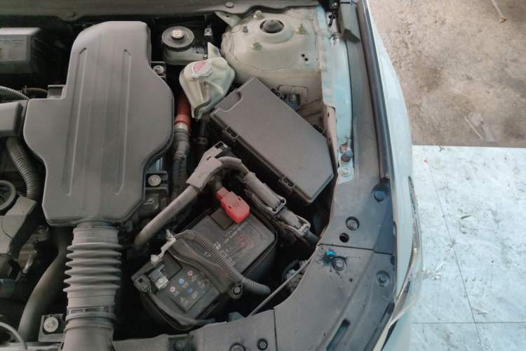Used Honda Inspire 2022 Xing·Hybrid 2.0L Pure Edition Engine Bay Left