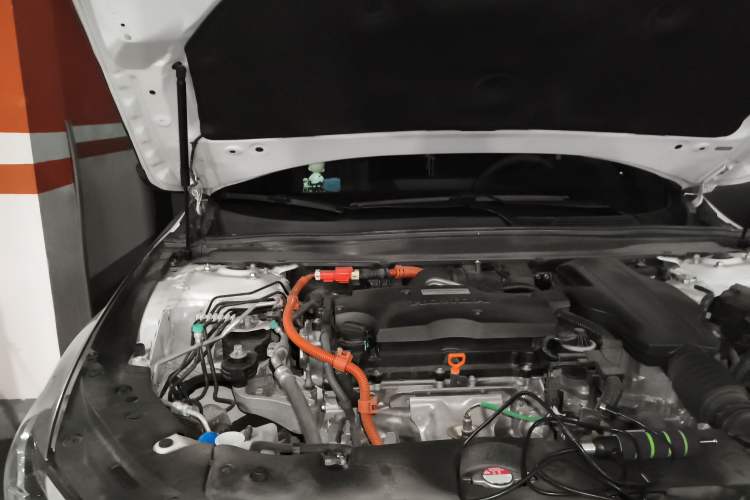 Used Honda Inspire 2022 Xing·Hybrid 2.0L Pure Edition Engine Bay Right