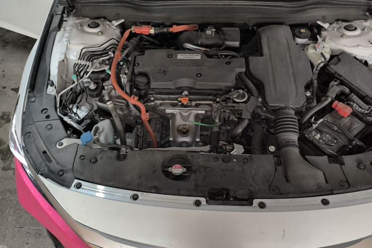 Used Honda Inspire 2022 Xing·Hybrid 2.0L Pure Edition Engine Bay Right