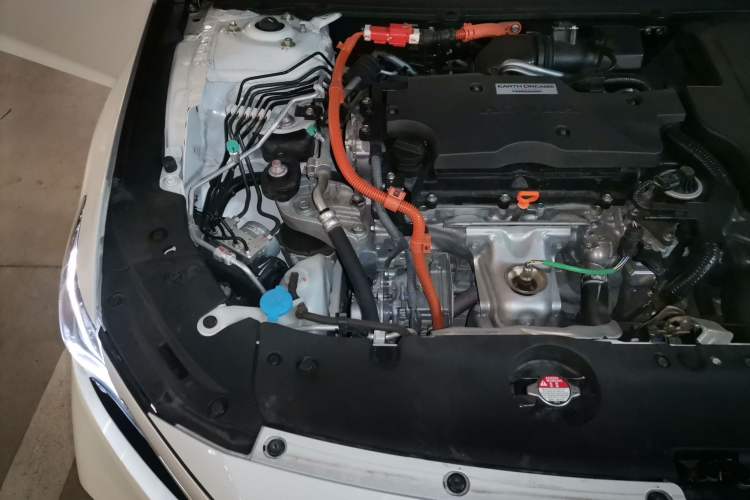 Used Honda Inspire 2022 Xing·Hybrid 2.0L Pure Edition Engine Bay Right