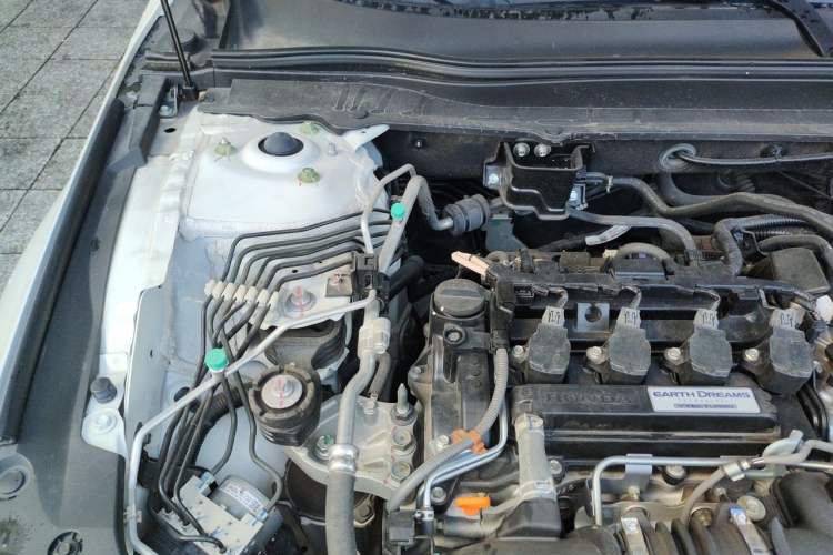 Used Honda Inspire 2022 260TURBO Jingyue Version Engine Bay Right