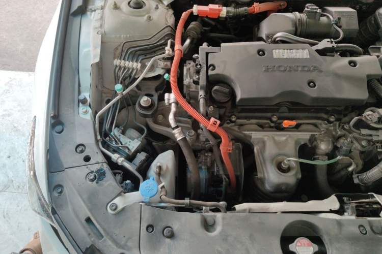 Used Honda Inspire 2022 Xing·Hybrid 2.0L Pure Edition Engine Bay Right