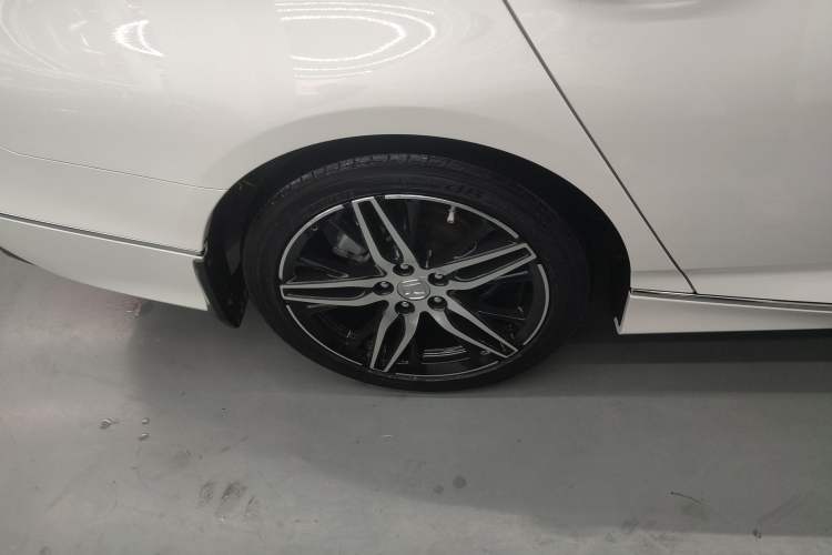 Used Honda Inspire 2022 Xing·Hybrid 2.0L Jingyue Version Exterior 4