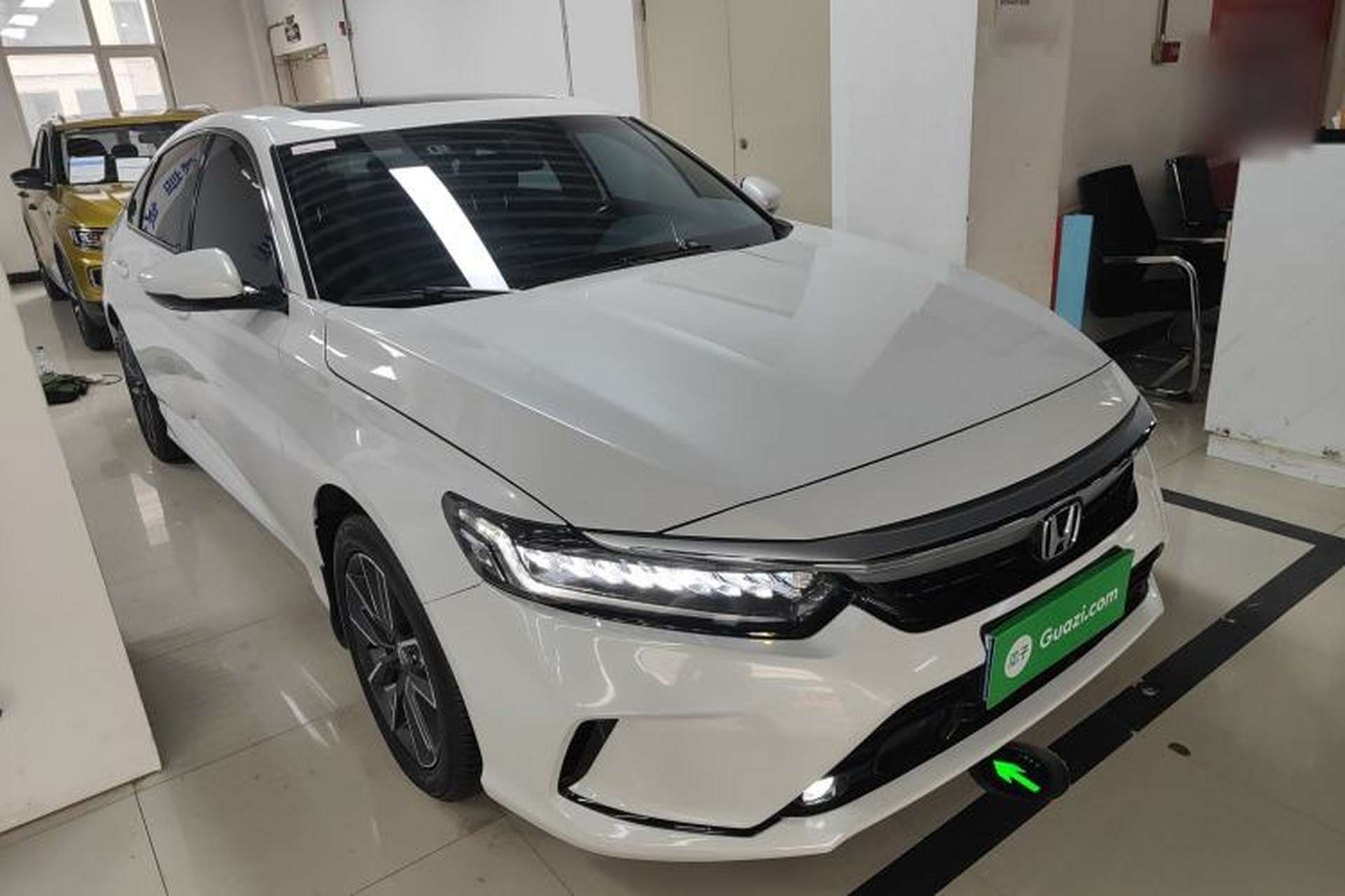 Used Honda Inspire 2022 260TURBO Elegant Edition Front Right 45 Deg