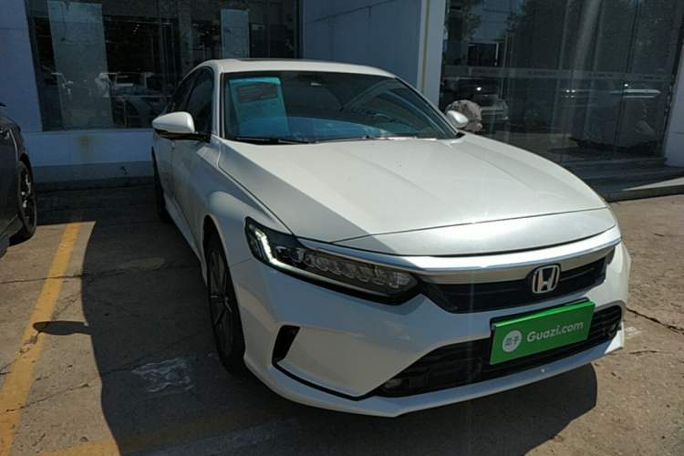 Used Honda Inspire 2022 260TURBO Elegant Edition Front Right 45 Deg