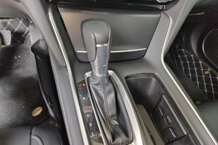 Used Honda Inspire 2022 260TURBO Elegant Edition Gear Lever