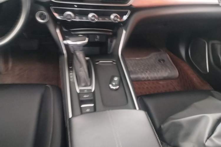 Used Honda Inspire 2022 260TURBO Elegant Edition Gear Lever