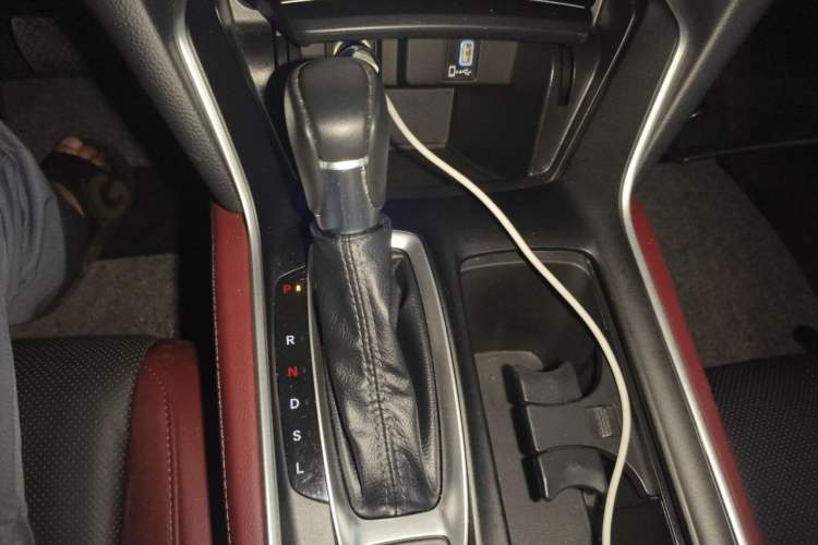Used Honda Inspire 2022 260TURBO Jingyue Version Gear Lever