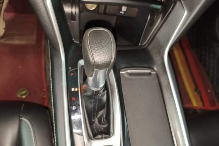 Used Honda Inspire 2022 260TURBO Elegant Edition Gear Lever