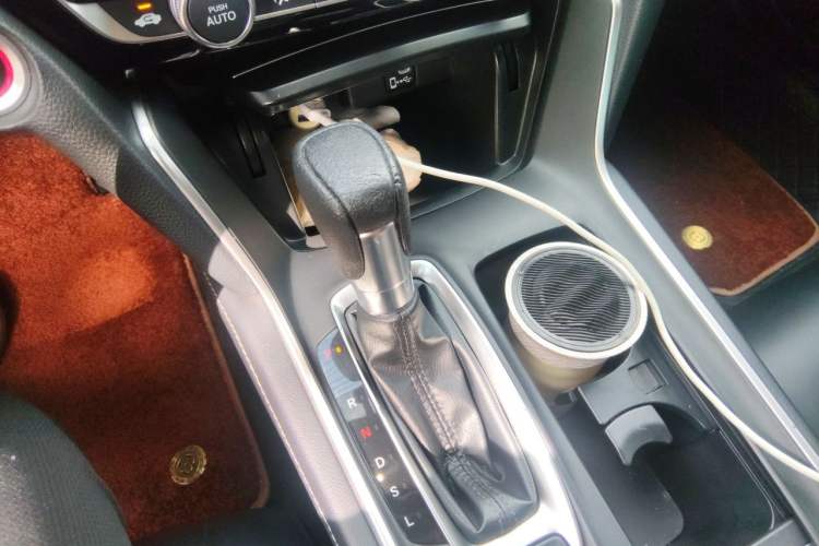 Used Honda Inspire 2022 260TURBO Elegant Edition Gear Lever