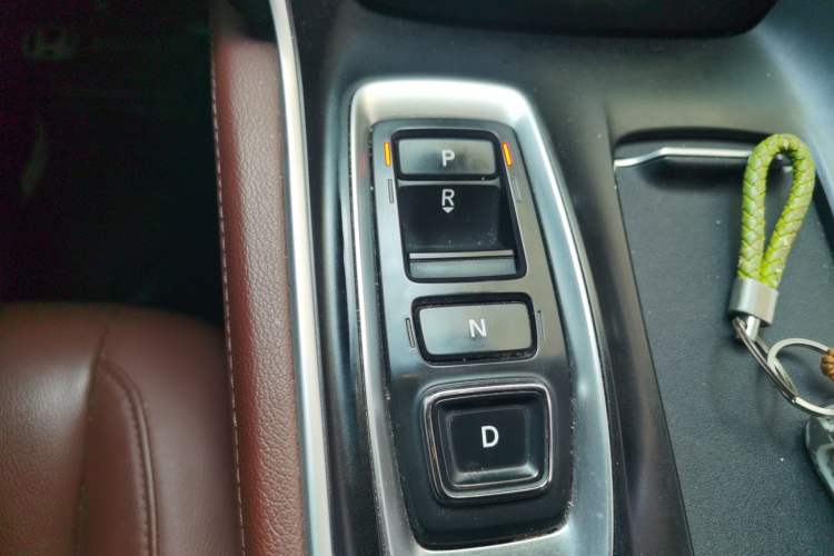 Used Honda Inspire 2022 Lingpai Hybrid 2.0L Pure Elegant Edition Gear Lever