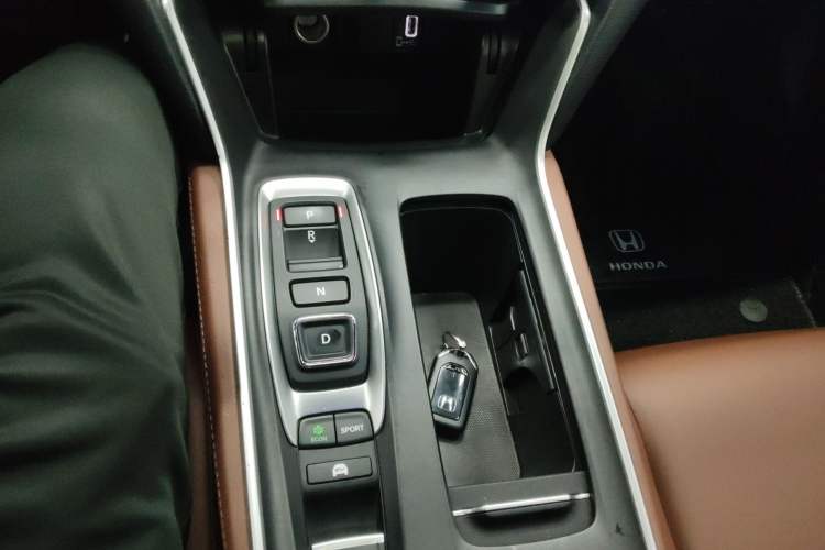 Used Honda Inspire 2022 Lingpai Hybrid 2.0L Pure Elegant Edition Gear Lever