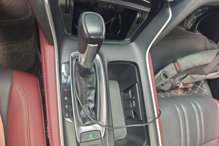 Used Honda Inspire 2022 260TURBO Jingyue Version Gear Lever