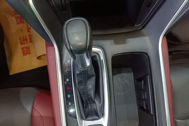 Used Honda Inspire 2022 260TURBO Jingyue Version Gear Lever