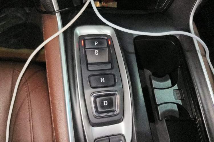 Used Honda Inspire 2022 Lingpai Hybrid 2.0L Pure Elegant Edition Gear Lever