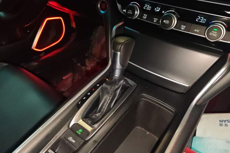 Used Honda Inspire 2022 260TURBO Elegant Edition Gear Lever