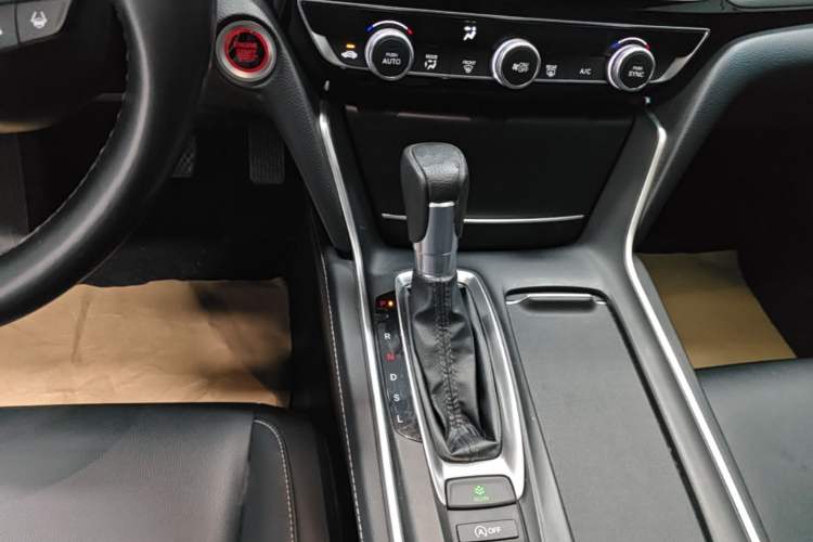 Used Honda Inspire 2022 260TURBO Elegant Edition Gear Lever