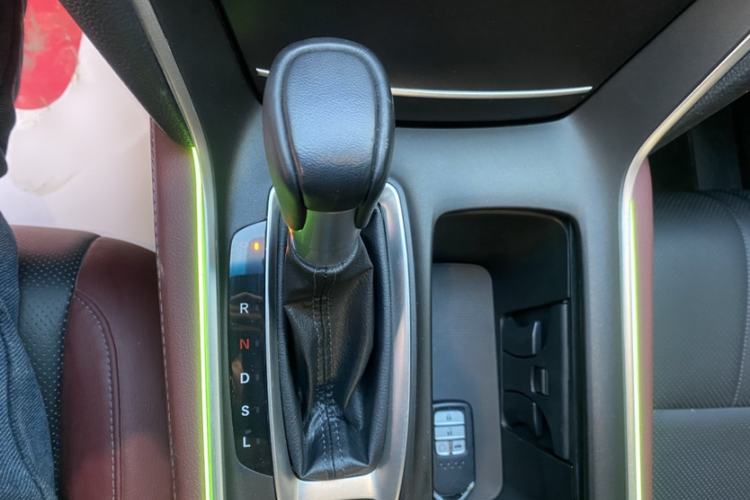 Used Honda Inspire 2022 260TURBO Jingyue Version Gear Lever