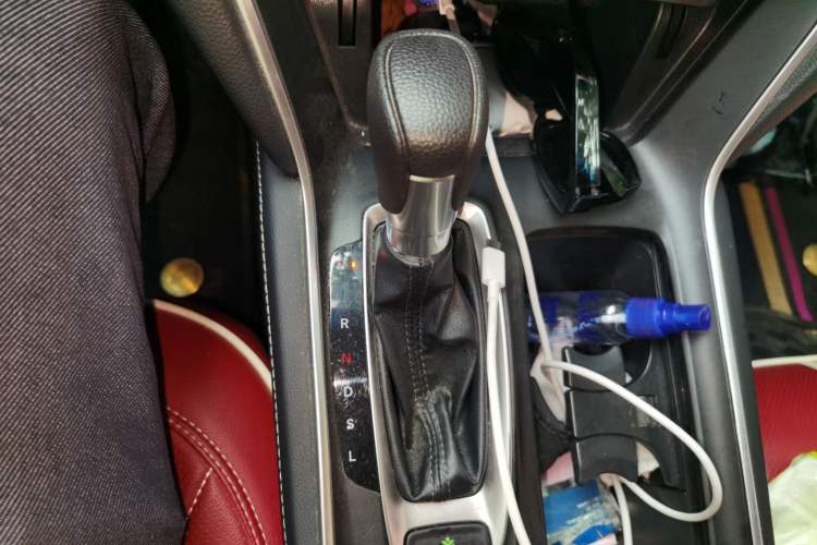 Used Honda Inspire 2022 260TURBO Elegant Edition Gear Lever