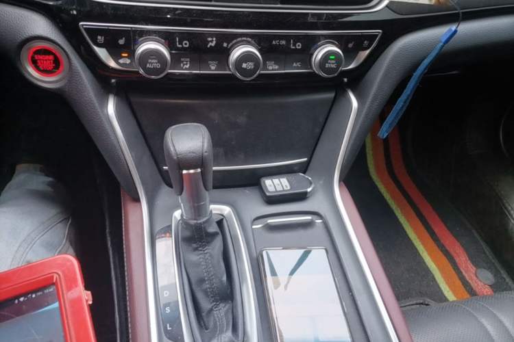 Used Honda Inspire 2022 260TURBO Elegant Edition Gear Lever