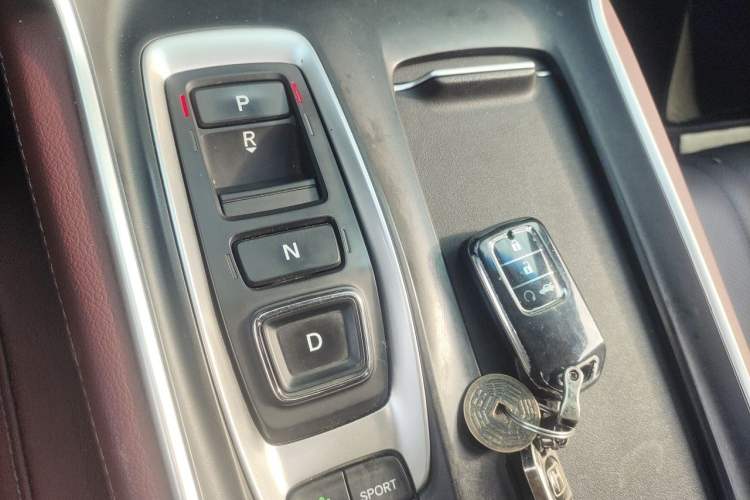 Used Honda Inspire 2022 Xing·Hybrid 2.0L Pure Edition Gear Lever