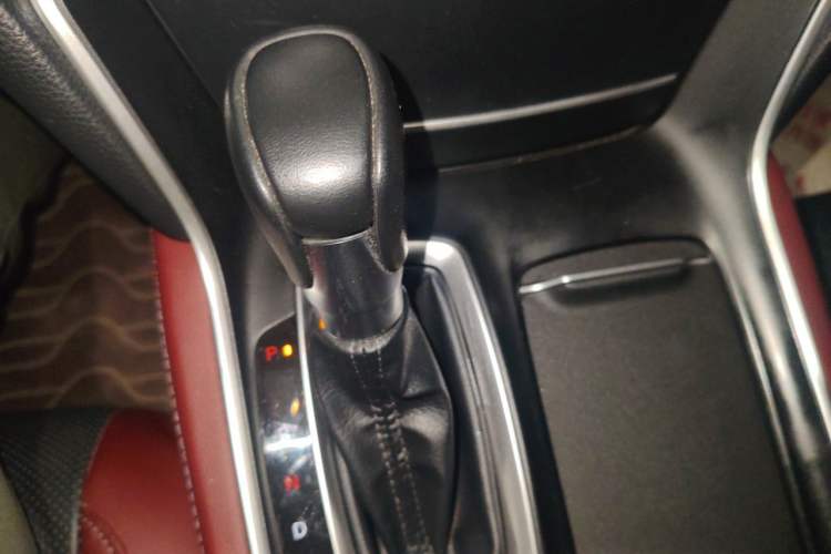 Used Honda Inspire 2022 260TURBO Jingyue Version Gear Lever
