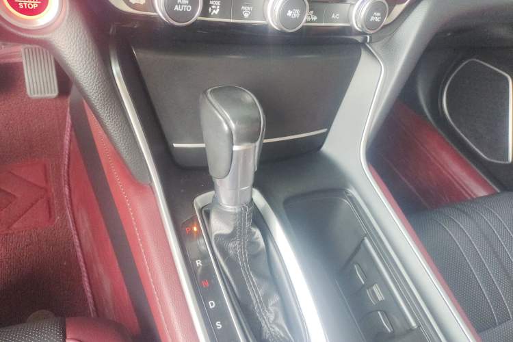 Used Honda Inspire 2022 260TURBO Jingyue Version Gear Lever