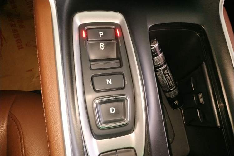 Used Honda Inspire 2022 Lingpai Hybrid 2.0L Pure Elegant Edition Gear Lever