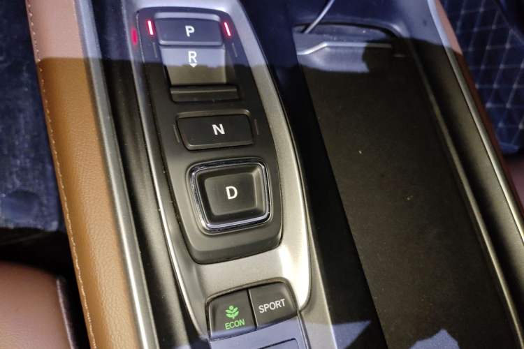 Used Honda Inspire 2022 Lingpai Hybrid 2.0L Pure Elegant Edition Gear Lever