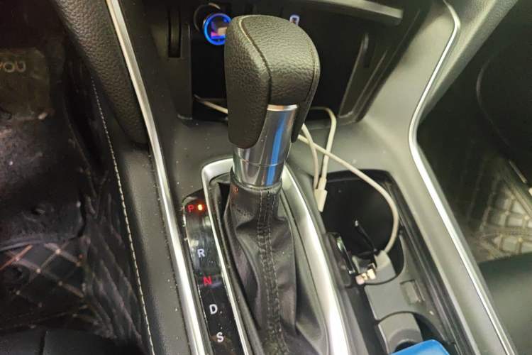 Used Honda Inspire 2022 260TURBO Elegant Edition Gear Lever
