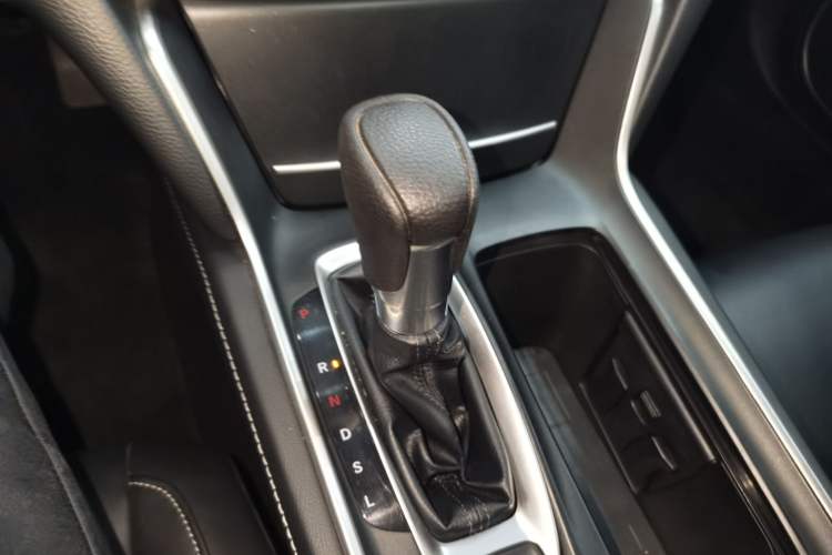 Used Honda Inspire 2022 260TURBO Elegant Edition Gear Lever